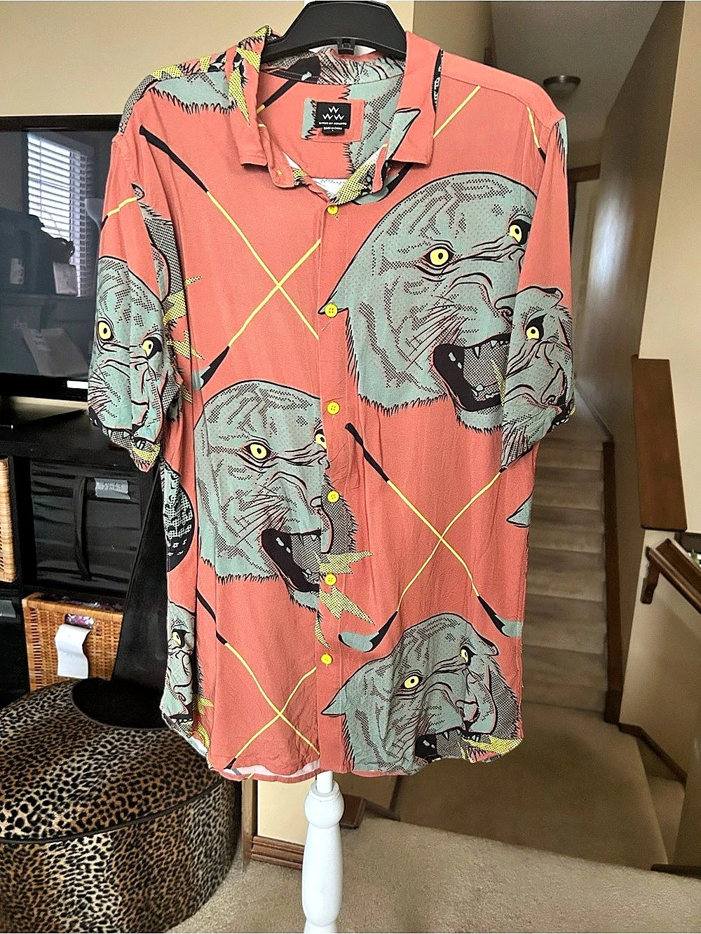 Birds of Condor Men's Printed Button Down short sleeve Golf themed Shirt Large